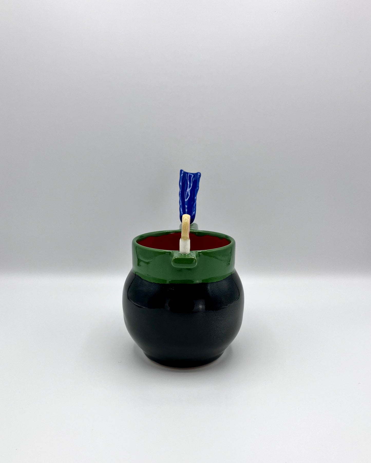 Shute mug