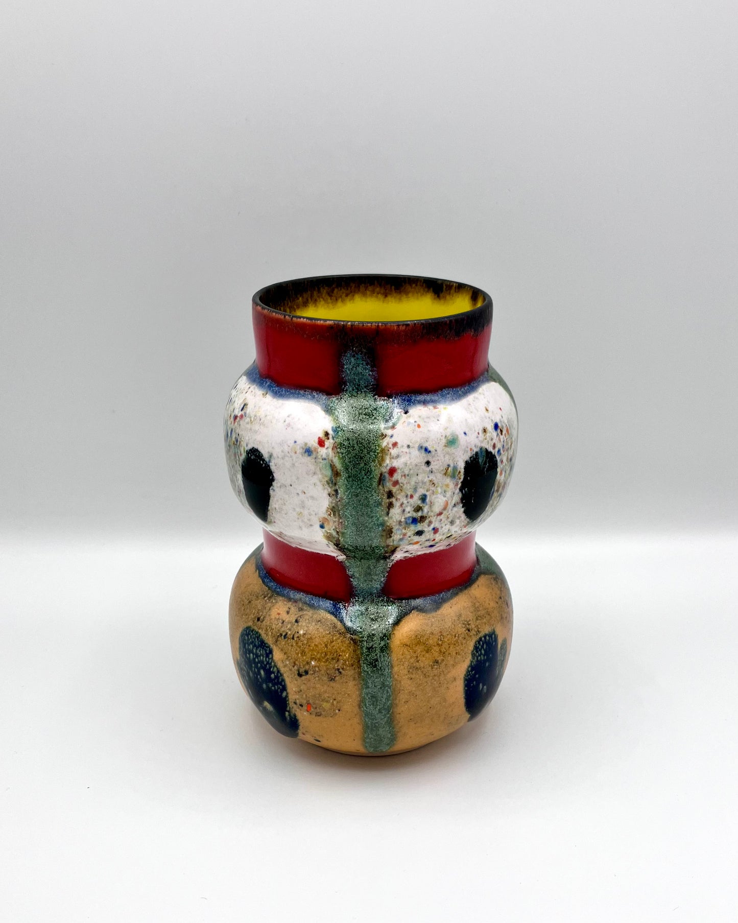 Polka vase