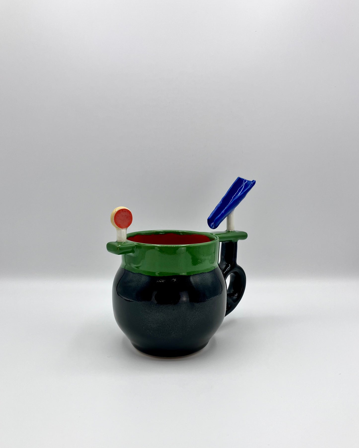 Shute mug