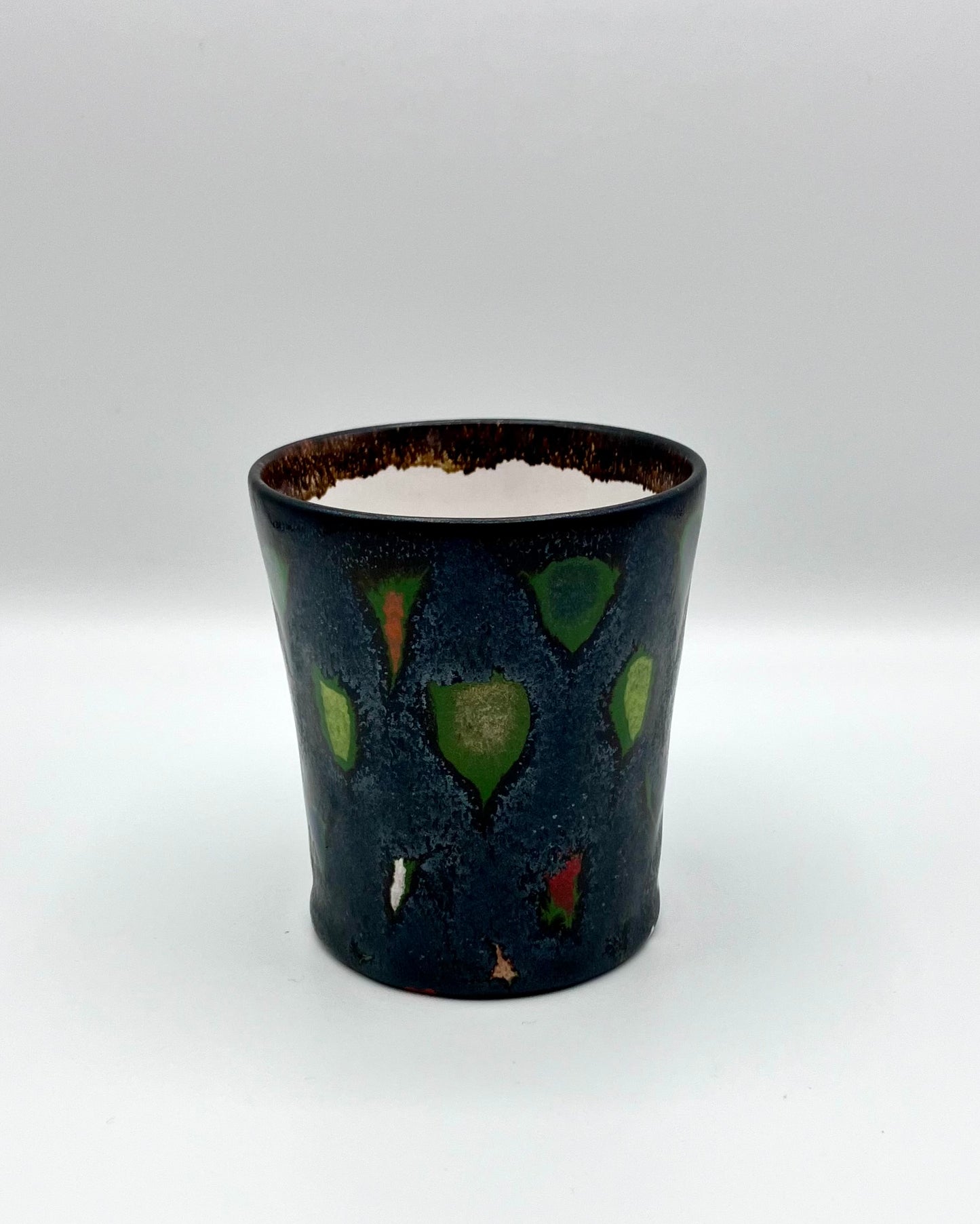 Salamander lattice cup