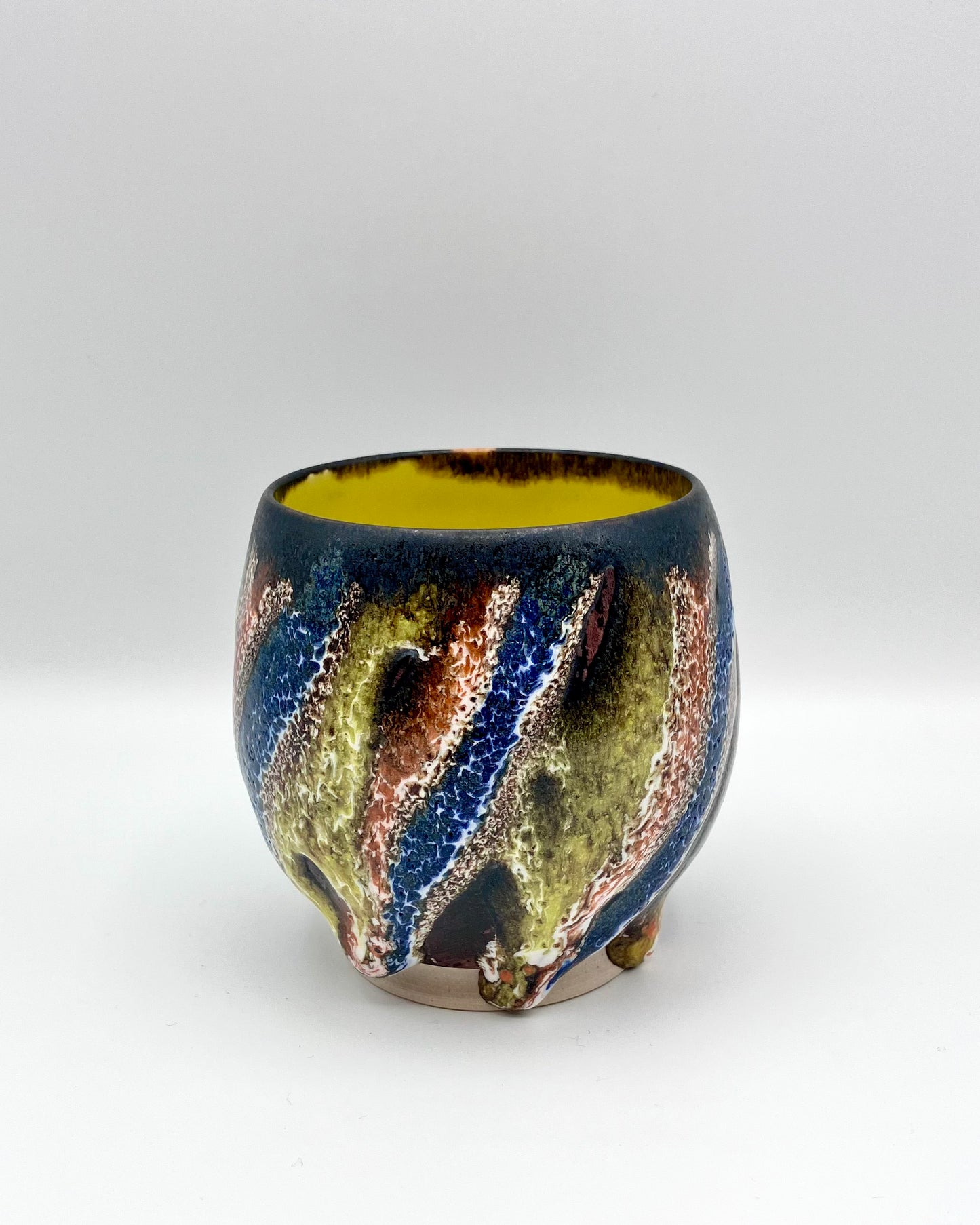 Swamp twist cup