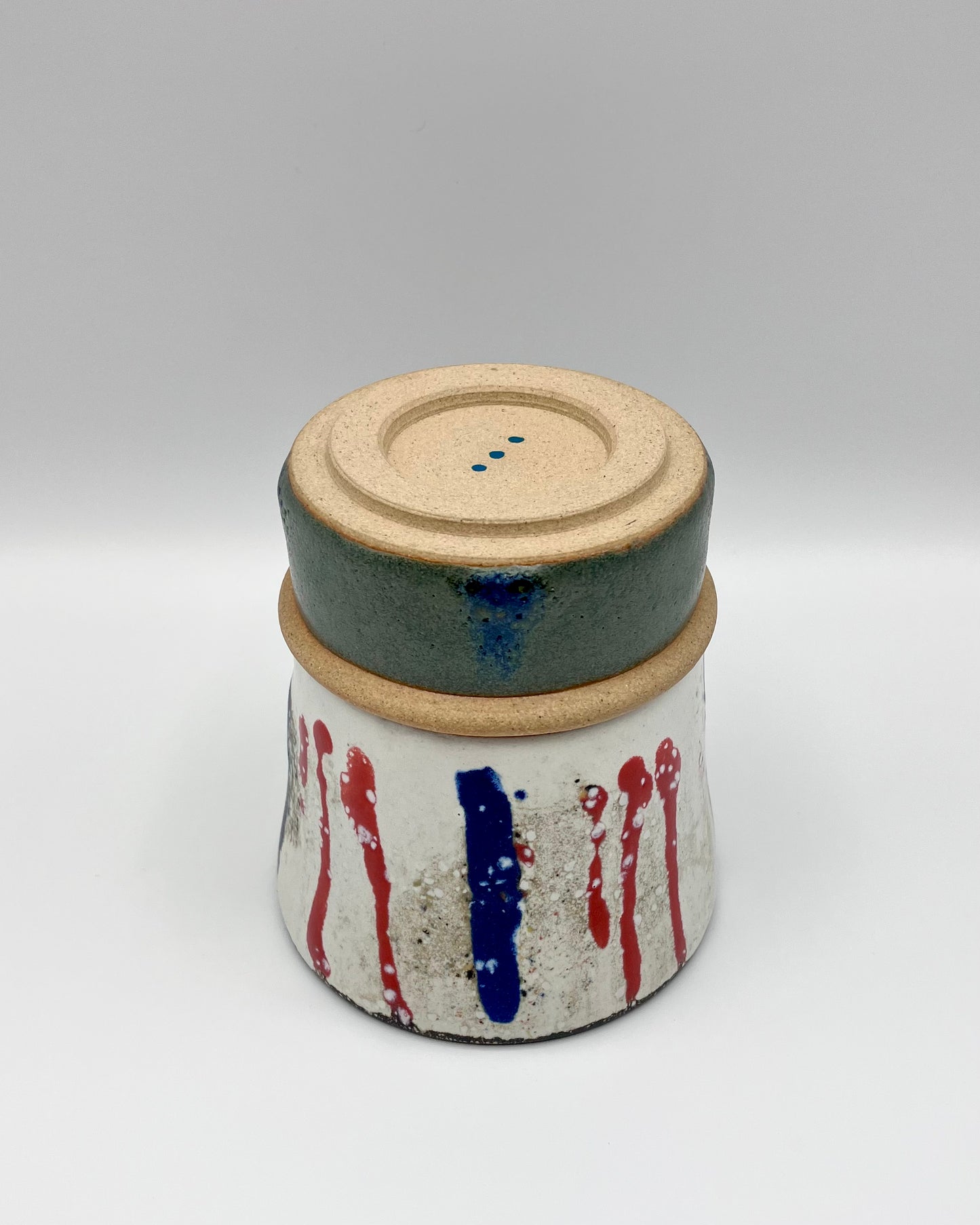 Red, blue, green, yellow cup (second)