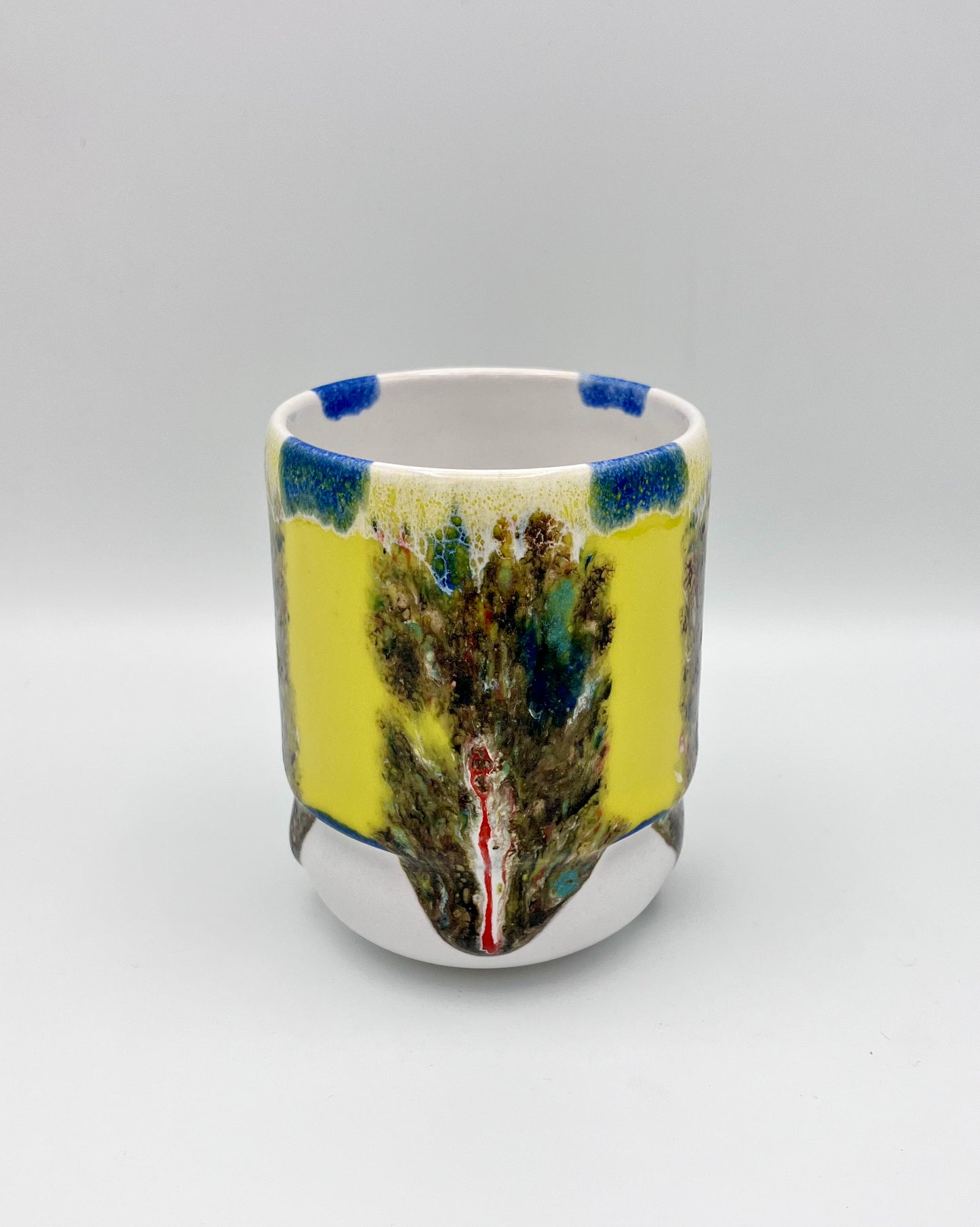 Yellow and blue leftovers cup (second)