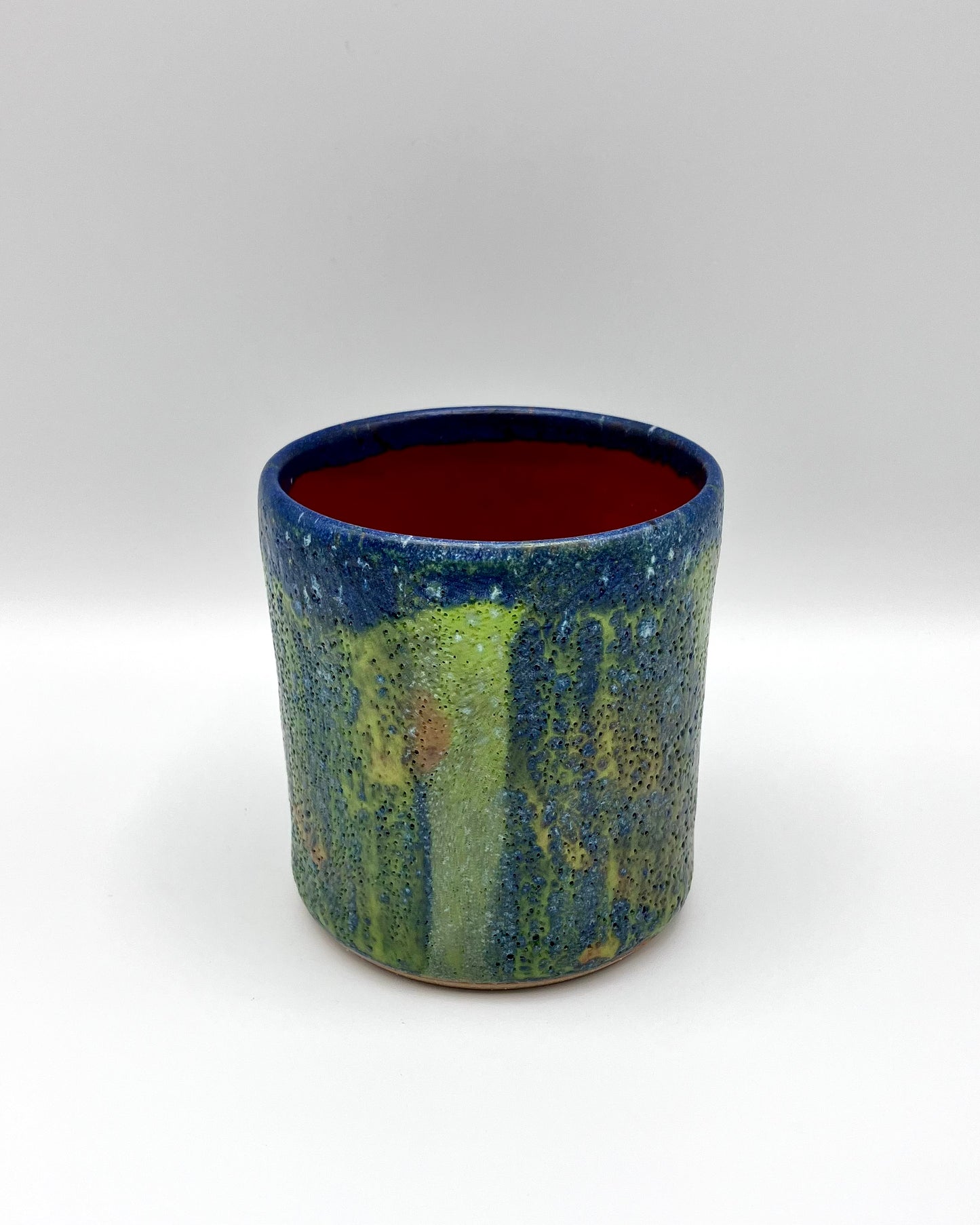 Pin cup