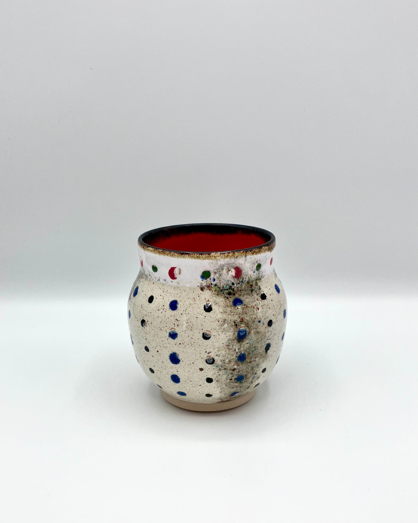 Dirty hands mug