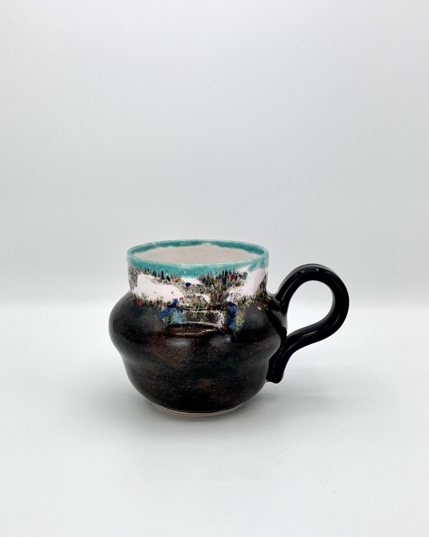 Tenmoku shoulder mug